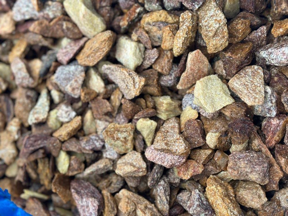 Златолит персиковый декоративная каменная крошка купить в Лениногорске