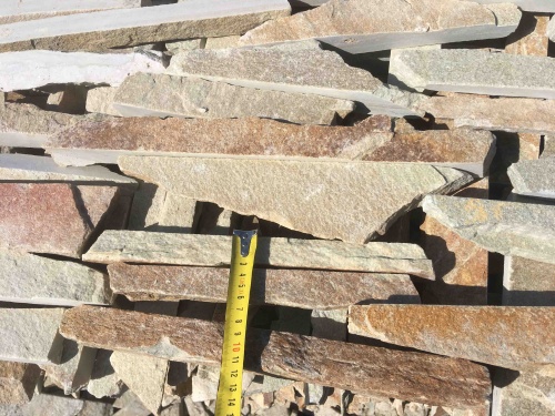 Горбушка златолит золотистый для облицовки купить в Лениногорске