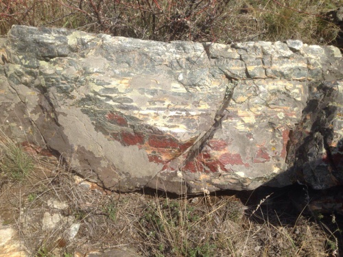 Гигантские зелёные валуны для ландшафтного дизайна весом более 5 тонн купить в Лениногорске