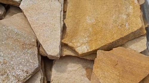 Плитняк златолит жёлтый для цоколя купить в Лениногорске