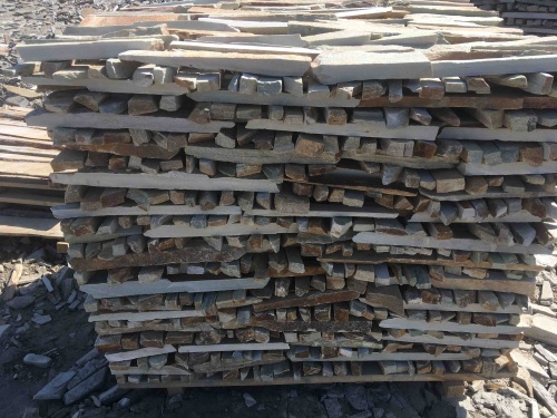 Горбушка златолит золотистый для облицовки купить в Лениногорске