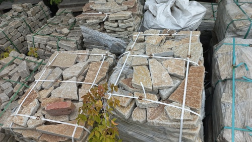 Гранитный плитняк галтованный для парковки купить в Лениногорске